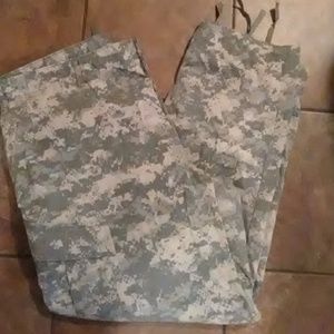 Men's U.S. Army Combat Trousers